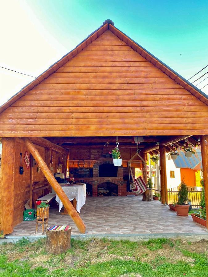 Отель Cabana Ancuta Выртоп Экстерьер фото