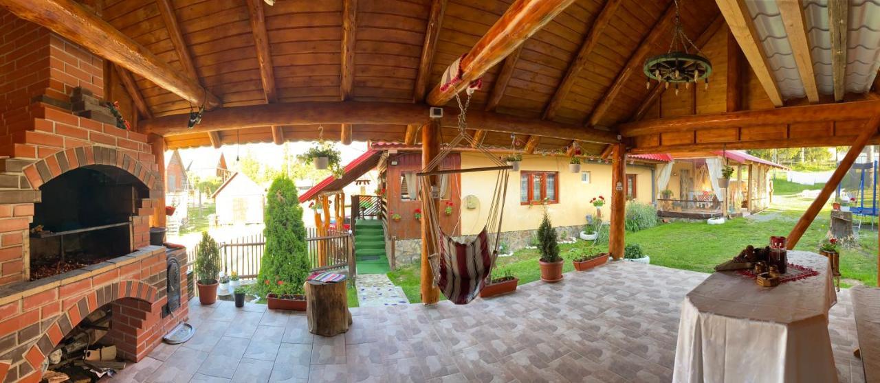 Отель Cabana Ancuta Выртоп Экстерьер фото